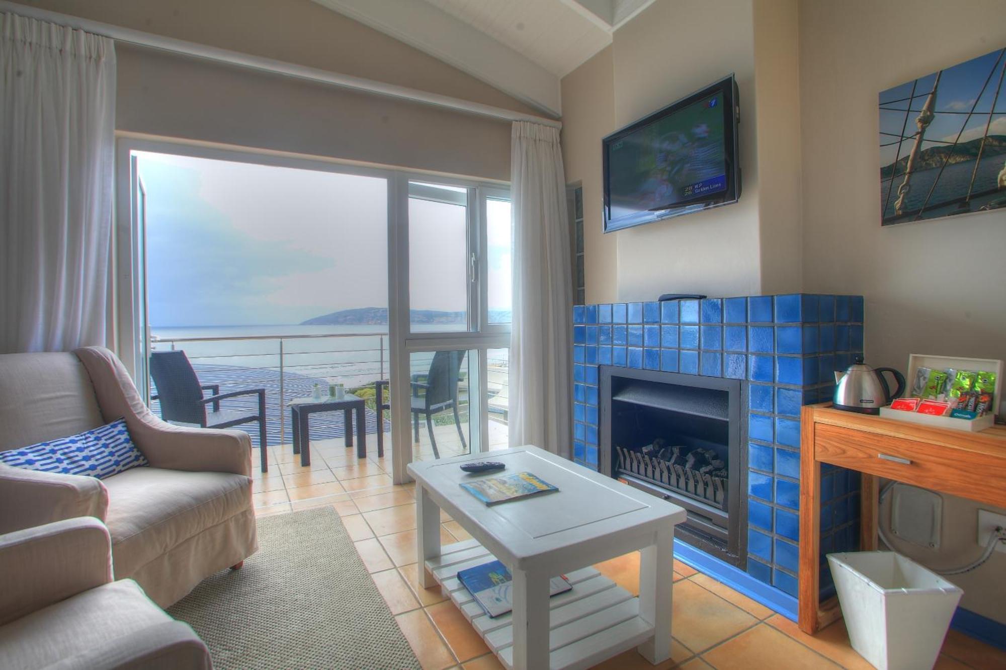 Periwinkle Lodge Guest House Plettenbergbaai Buitenkant foto